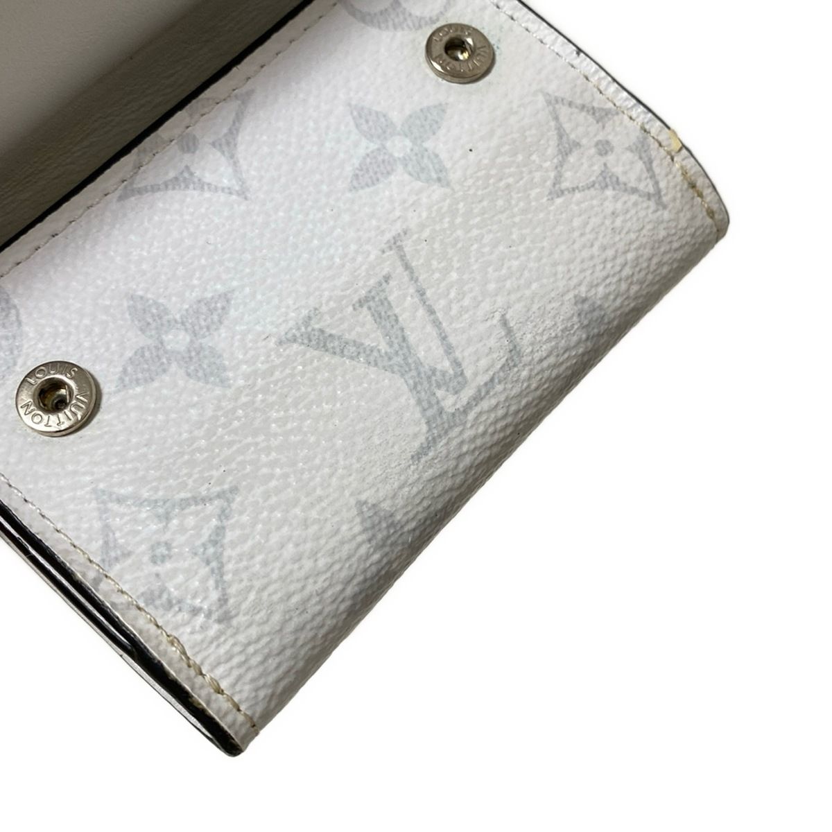 【極美品】ルイヴィトン タイガラマ ディスカバリーコンパクト ホワイト 折り財布 極美品】ルイヴィトン タイガラマ ディスカバリーコンパクト ホワイト