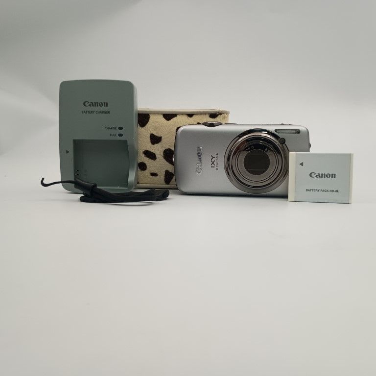 Canon IXY DIGITAL 930 IS シルバー コンパクトデジタルカメラ - メルカリ