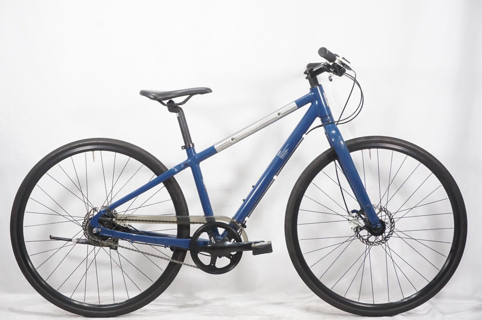 直接お渡し歓迎 NESTO シクロクロス CLAUS アルミ 530サイズ 直接お