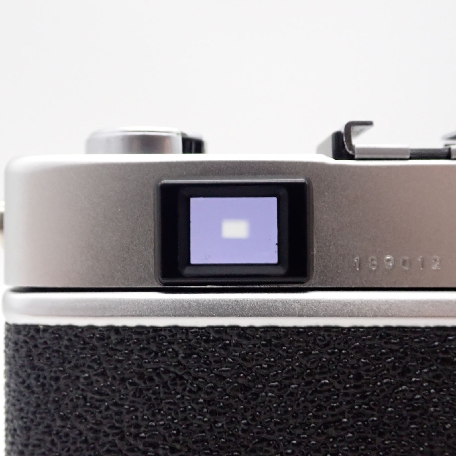 CYC KONICA レンジファインダーカメラ コニカKonica C35は、小さくて偉大なレンジファインダー機。｜記憶カメラ