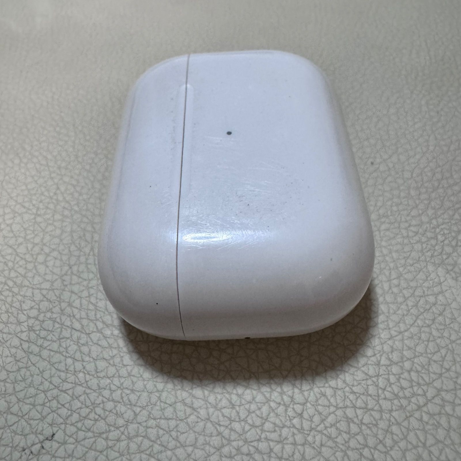 AirPods Pro 第一世代 Lightning端子 A2190 AirPods Pro 第一世代 Lightning端子 A2190 - メルカリ