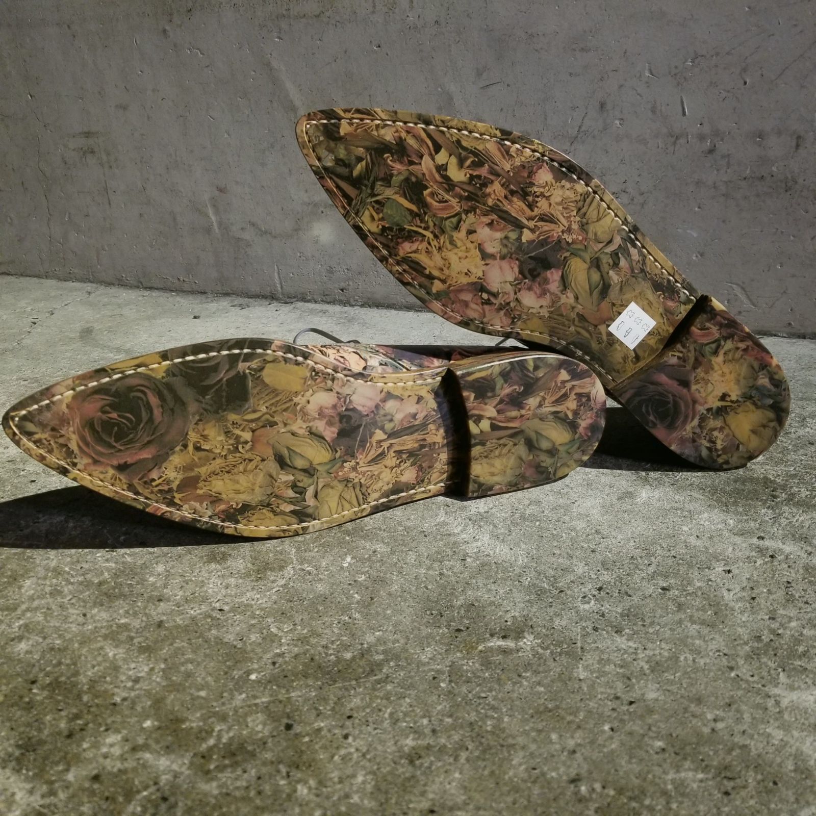 COMME des GARCONS HOMME PLUS 22ss 花柄プリント レザーシューズ 26