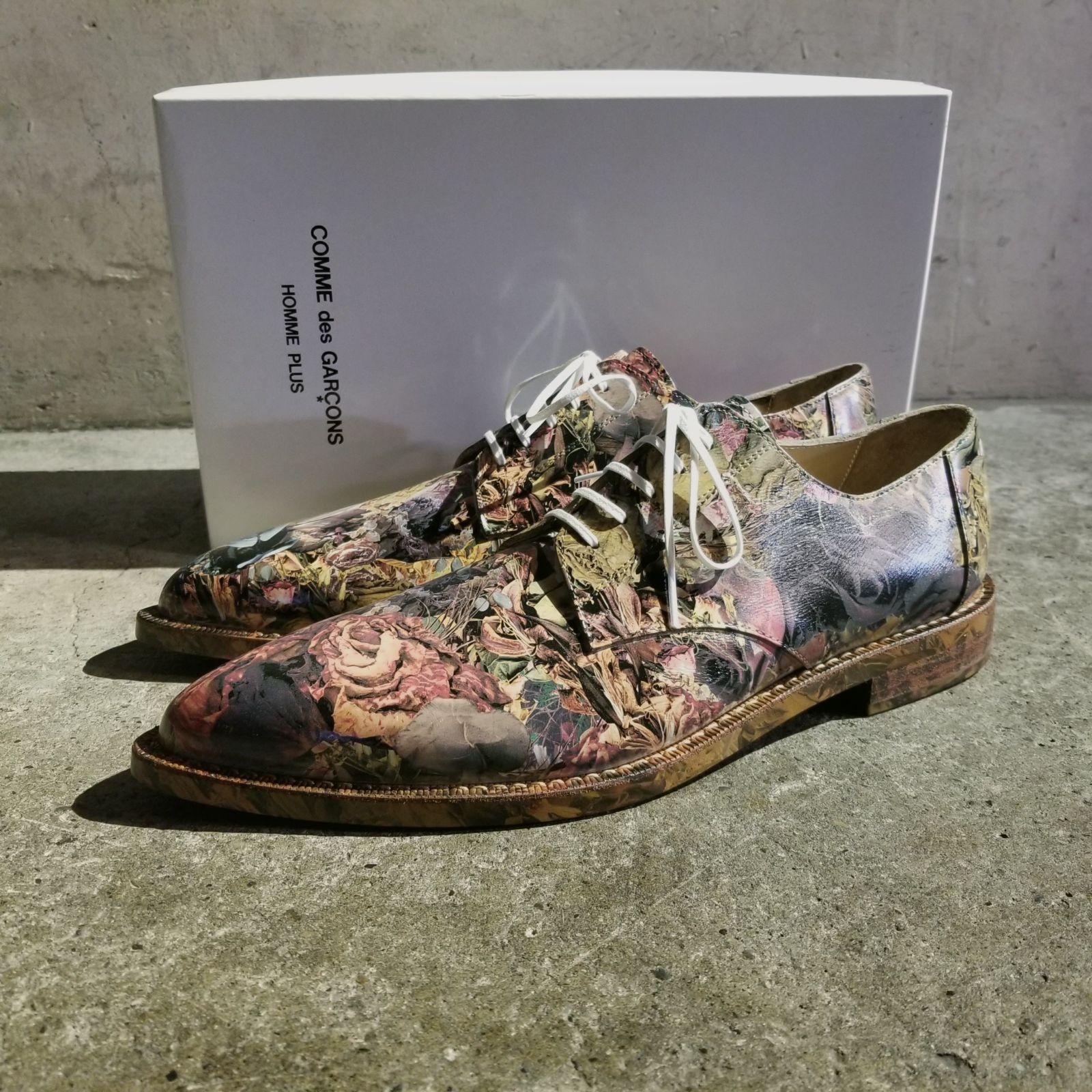 COMME des GARCONS HOMME PLUS 22ss 花柄プリント レザーシューズ 26