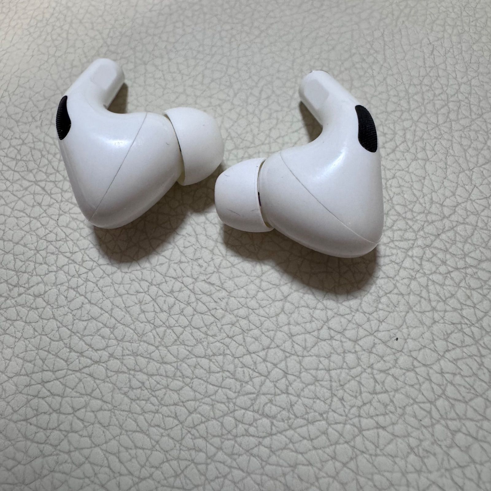 Apple アップル AirPods Pro 第一世代 Lightning端子 A2190 動作確認