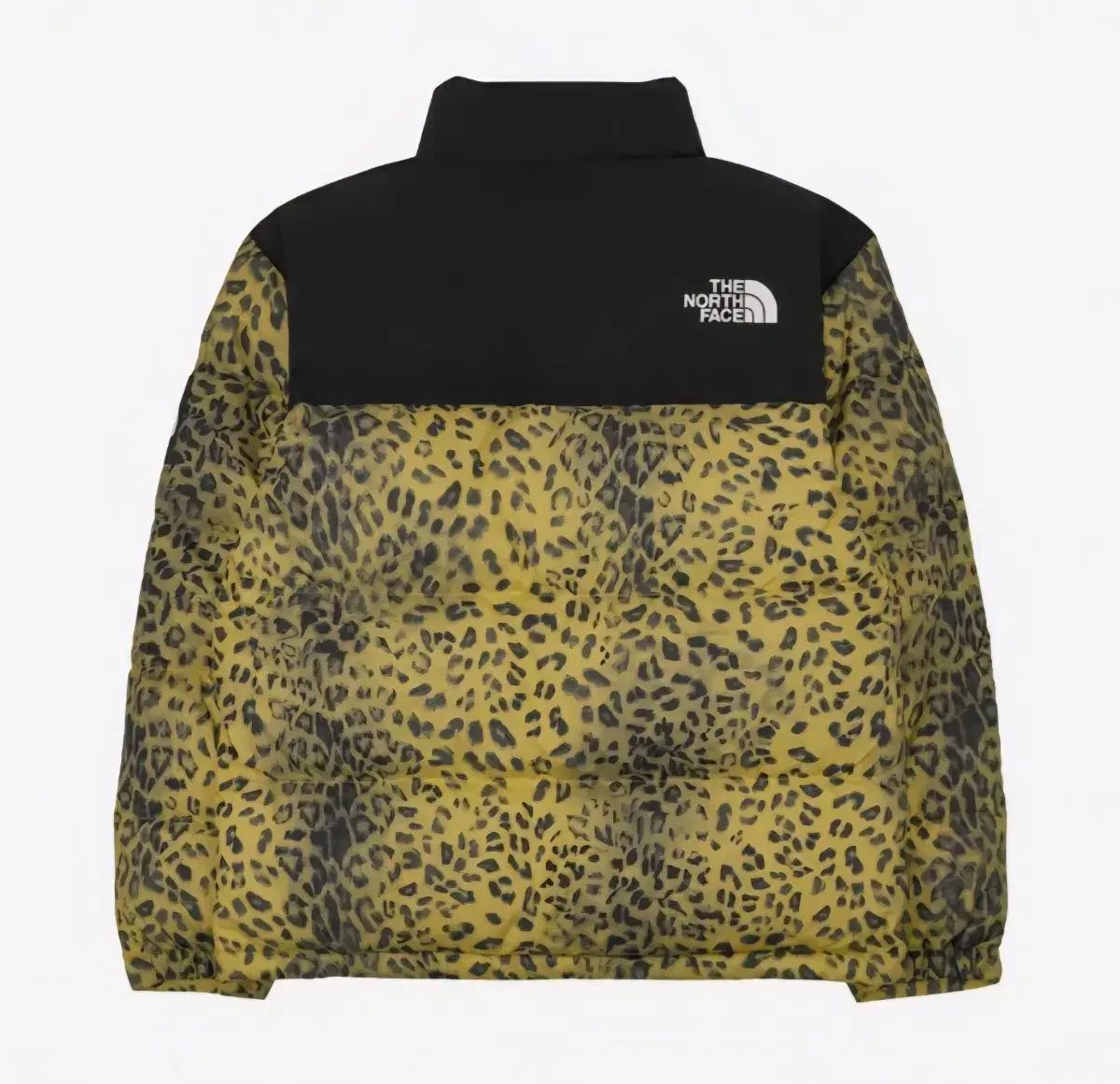 THE NORTH FACE ダウンジャケット ヒョウ柄 中古 THE NORTH FACE ノースフェイス ダウンジャケット NOVELTY NUPTSE DOWN
