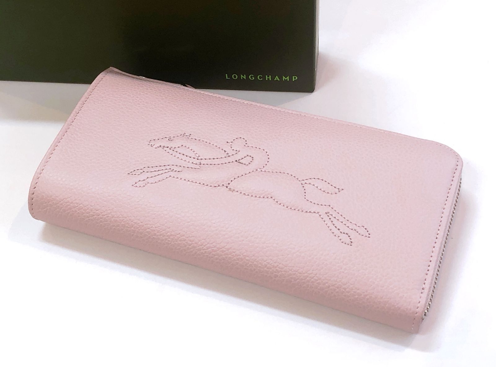 未使用　LONGCHAMP ロンシャン　レザー長財布　ベビーピンク　箱付き LONGCHAMP（ロンシャン） ル・プリアージュ トートバッグ L ラージ