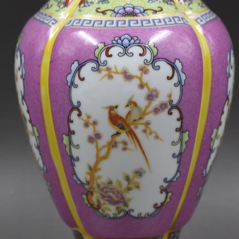 清雍正琺瑯彩花鳥如意花瓶 景徳鎮 陶磁器 装飾品 現代工芸品 美術品 置物 大清雍正蒔金琺瑯彩花鳥花口瓶 景徳鎮 陶磁器 装飾品 現代工芸品 美術