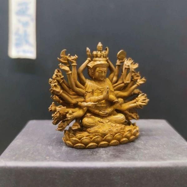 仏教美術 準提菩薩 準提仏母像身辺 千手観音小仏像 銅製 工芸品 置物