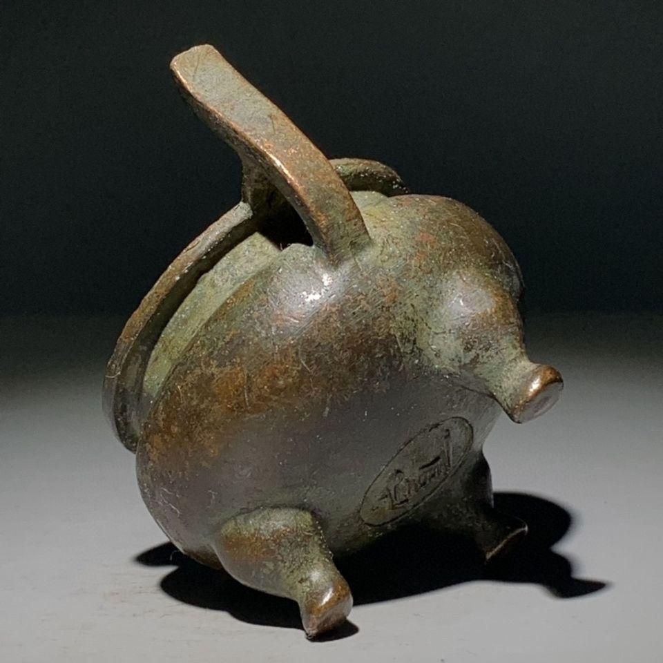 銅器 三足鼎 双耳香炉 宣徳炉 香道具 挿香炉 装飾品 工芸品 置物