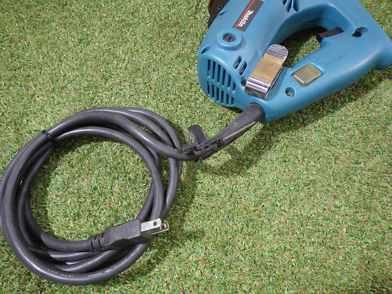 マキタ オートパックスクリュードライバー 6830 ケース付 電動工具