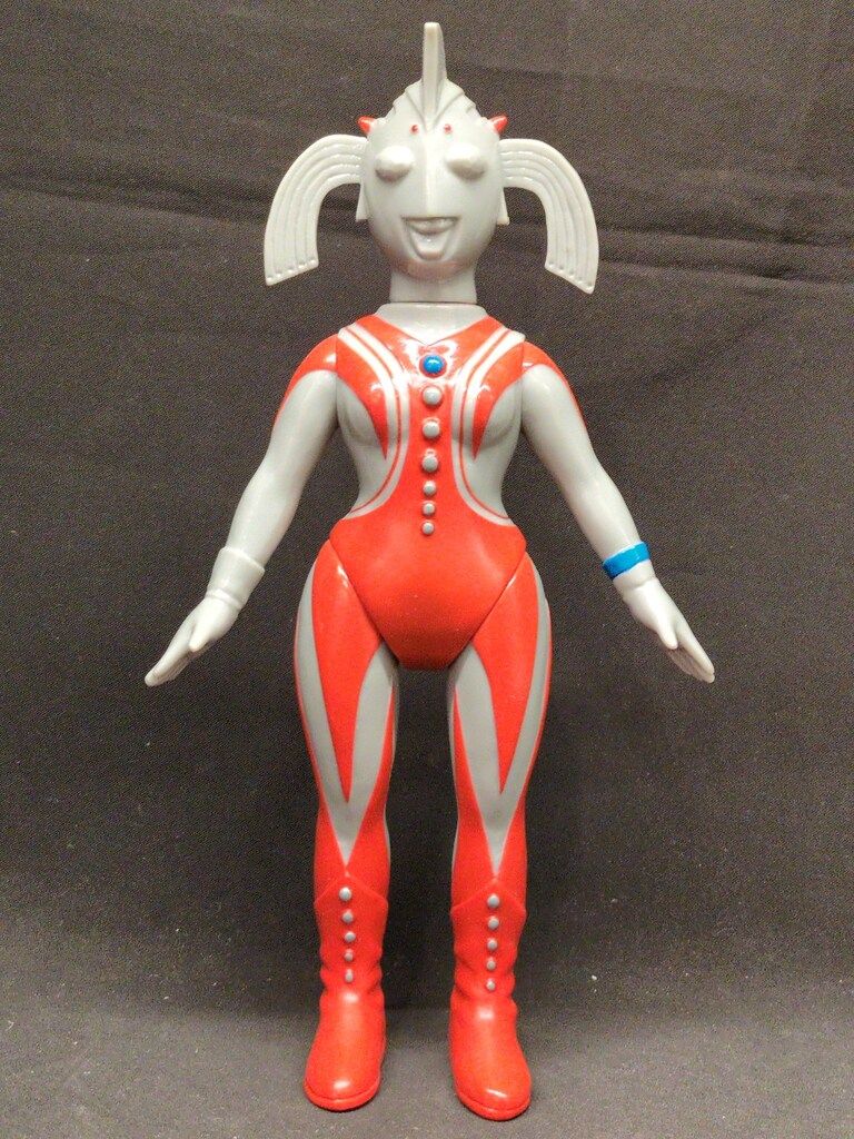 ハンサムタロウエム ウルトラマン グレーラメ 未開封 ソフビ Goods