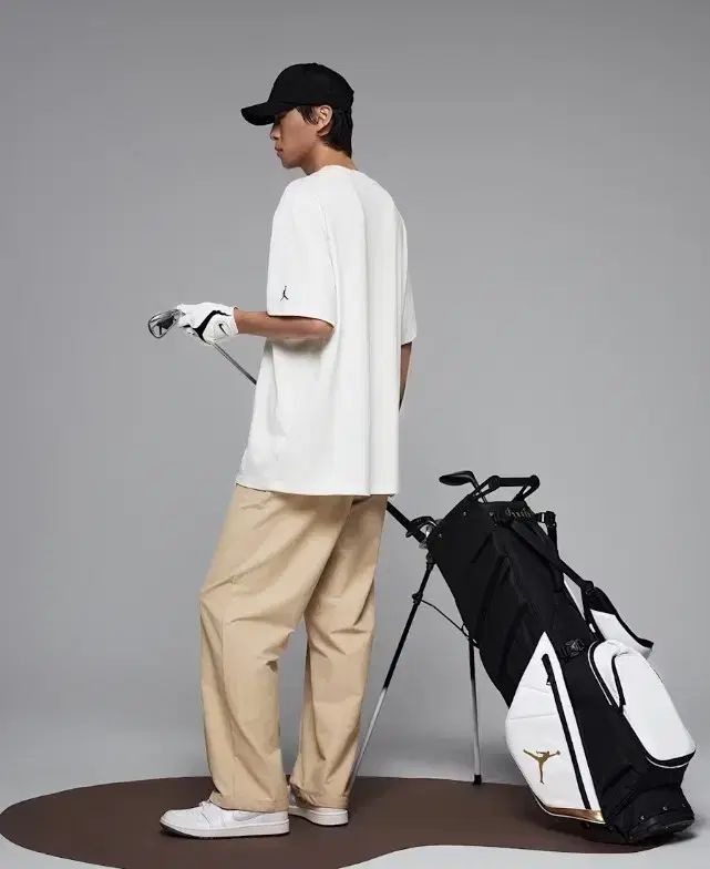 ナイキ ジョーダン ゴルフパンツ ジョーダンゴルフパンツ 定価16,830円