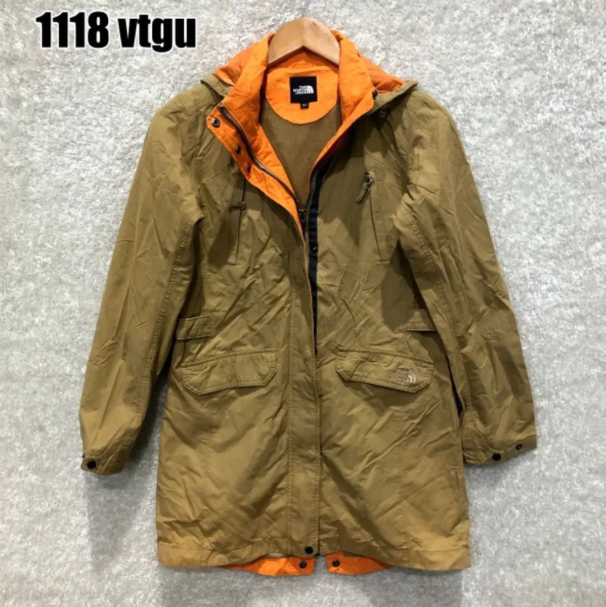 美品 FENDI レザー 大容量 ボストンバッグ ブラウン イタリア製 カデナ付