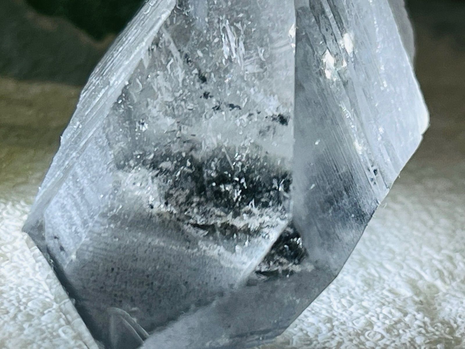 指針の石✨　プラチナインクォーツ　ブルッカイトインクォーツ  水晶　クリスタル 指針の石✨ プラチナインクォーツ ブルッカイトインクォーツ 水晶