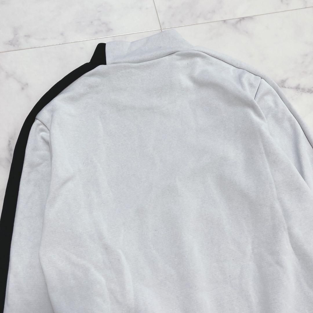 DESCENTE モックネック ハイネック 長袖トップス　M 大人綺麗めゴルフ DESCENTE モックネック ハイネック 長袖トップス M 大人綺麗めゴルフ