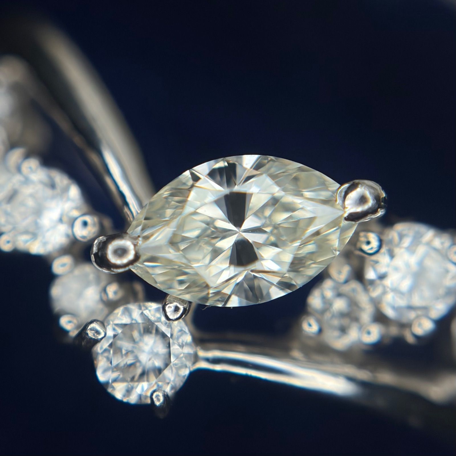 ⚡きよちゃん⚡豪華K18ダイアモンドリング1、10カラットキラキラ超美品 Ring - KADYRAY