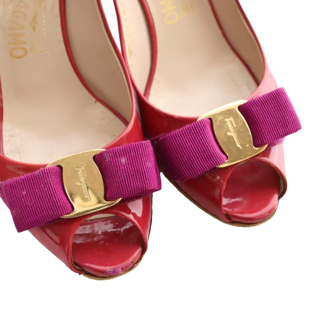 Salvatore Ferragamo ヴァラ　リボン付きパンプス レッド ヴァラ リボン パンプス - ウィメンズ | Ferragamo