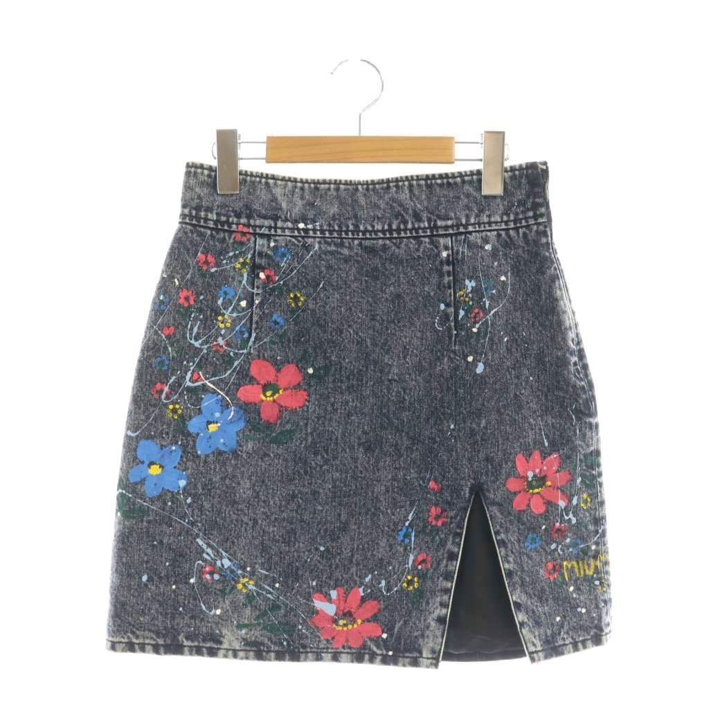 ミュウミュウ⭐️かわいいクラッシュデニムスカート⭐️希少 ミュウミュウ⭐️かわいいクラッシュデニムスカート⭐️希少 ミュウ