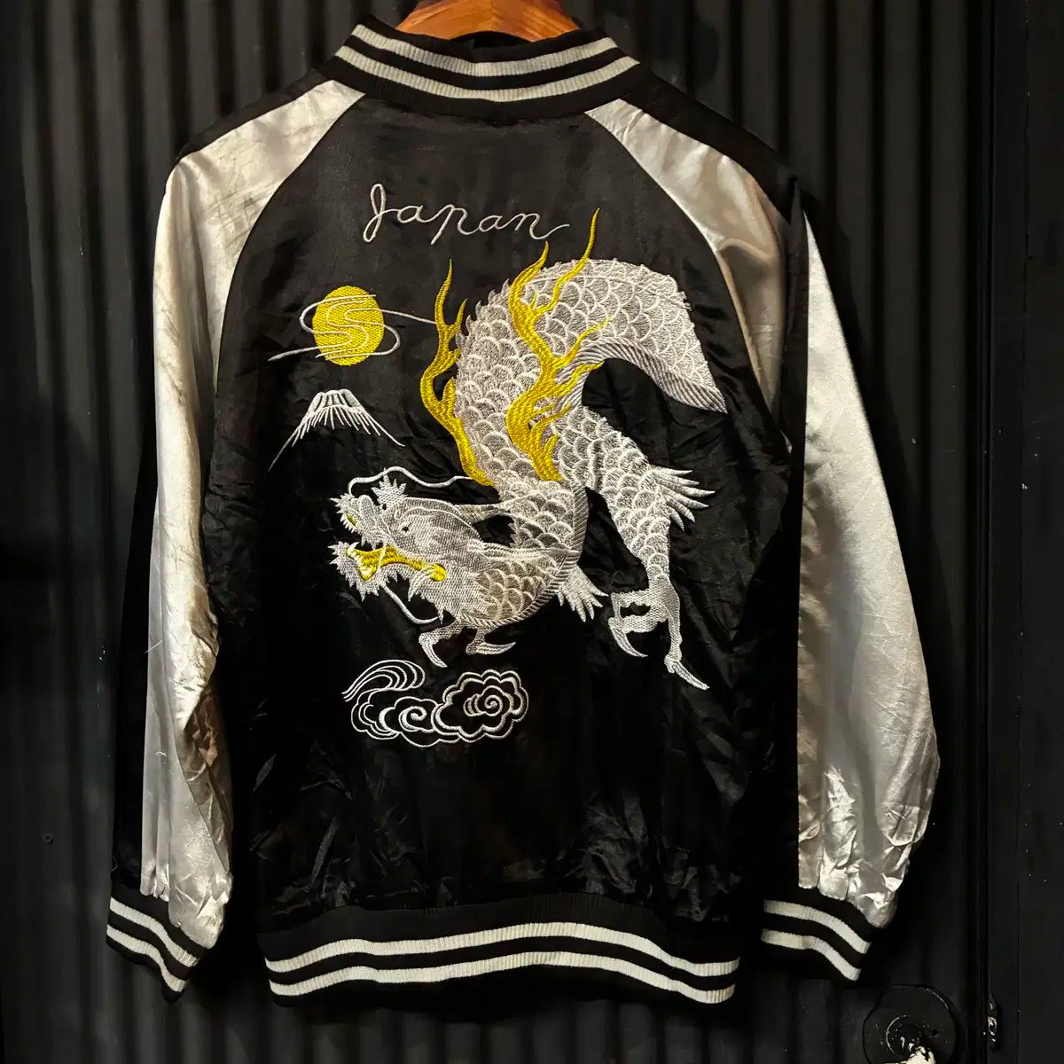 良い (end610) VTG ヴィンテージ刺繍用スタジャン 古着 60s BUTWIN