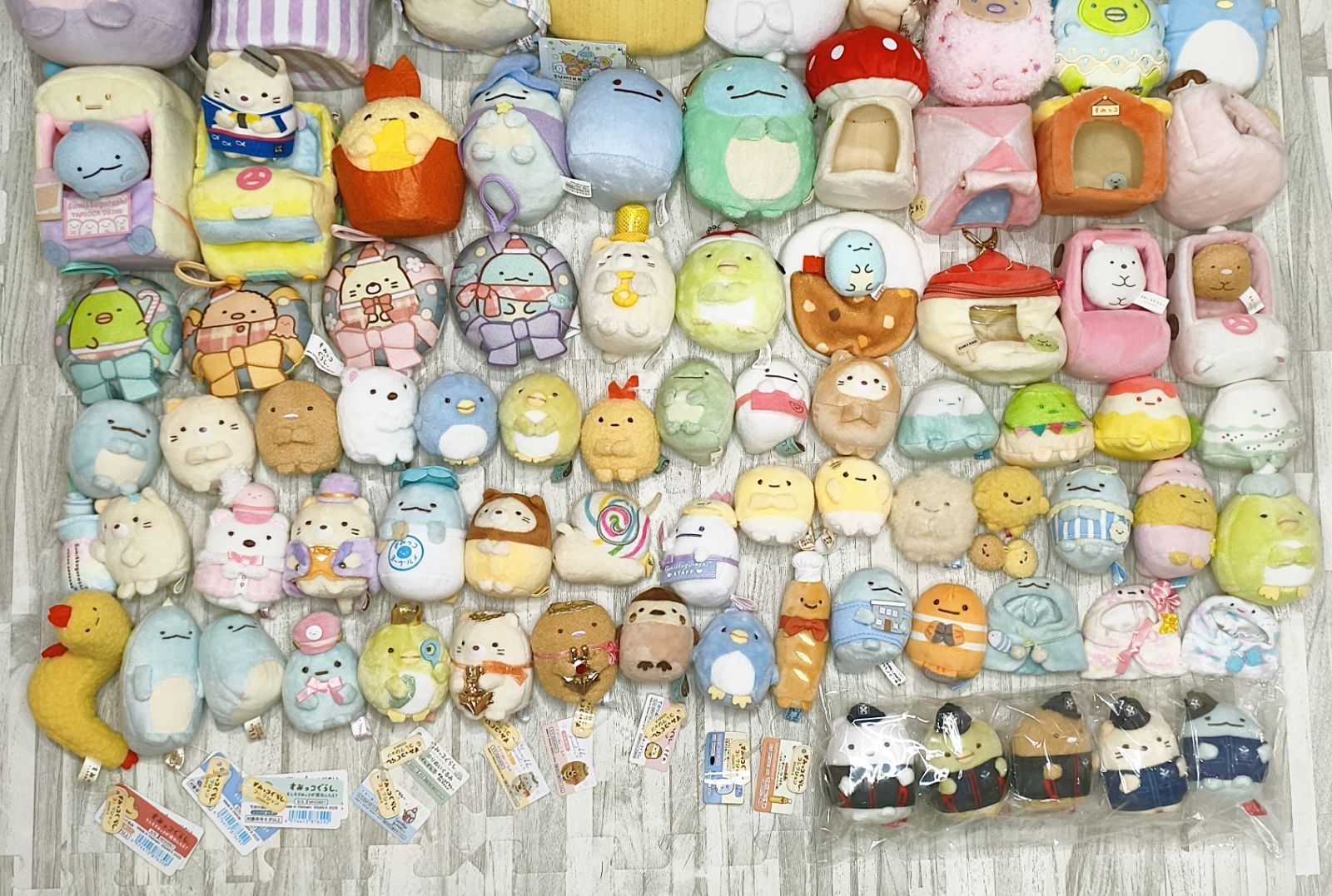 SG079 100⁺体セット すみっコぐらし ぬいぐるみ まとめ売り - メルカリ