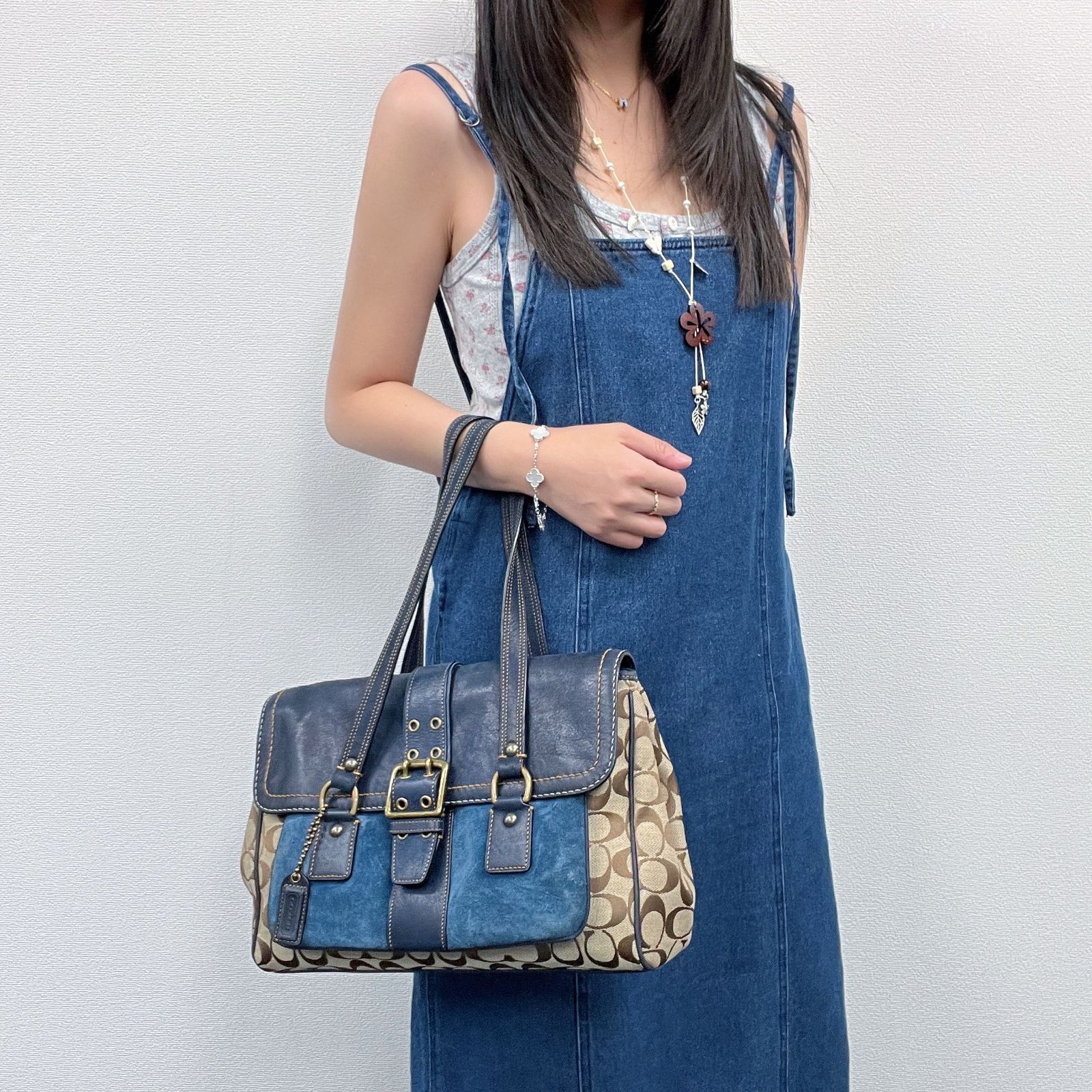 中古】COACH コーチ シグネチャー ショルダーバッグ 肩掛け マルチ 