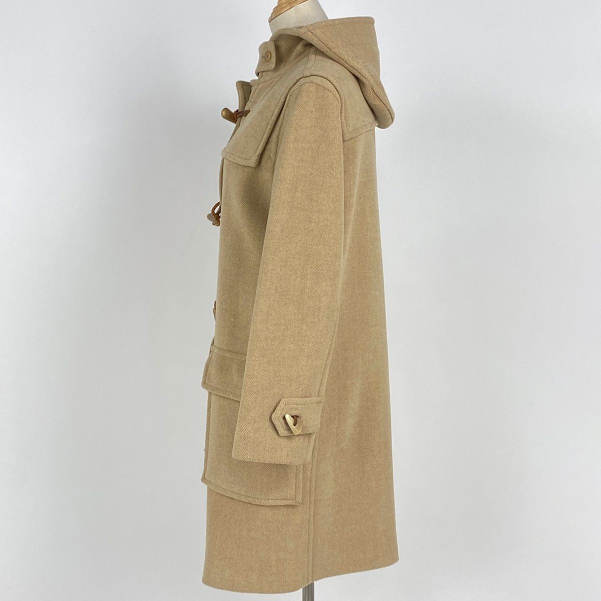 バーバリー BURBERRY フーディ ダッフルコート トグルボタン アウター