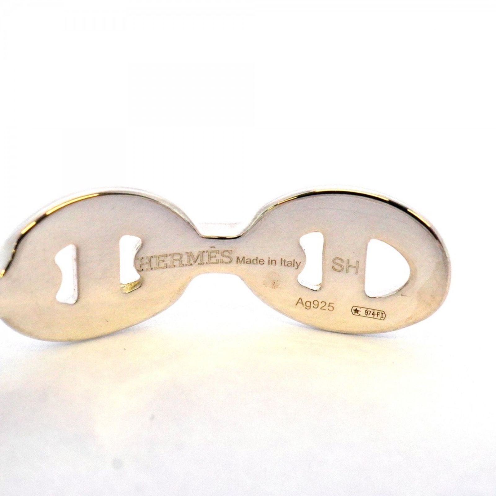 翡翠ヒスイバングル 薄いグレーとグリーンポイントのグラデーション