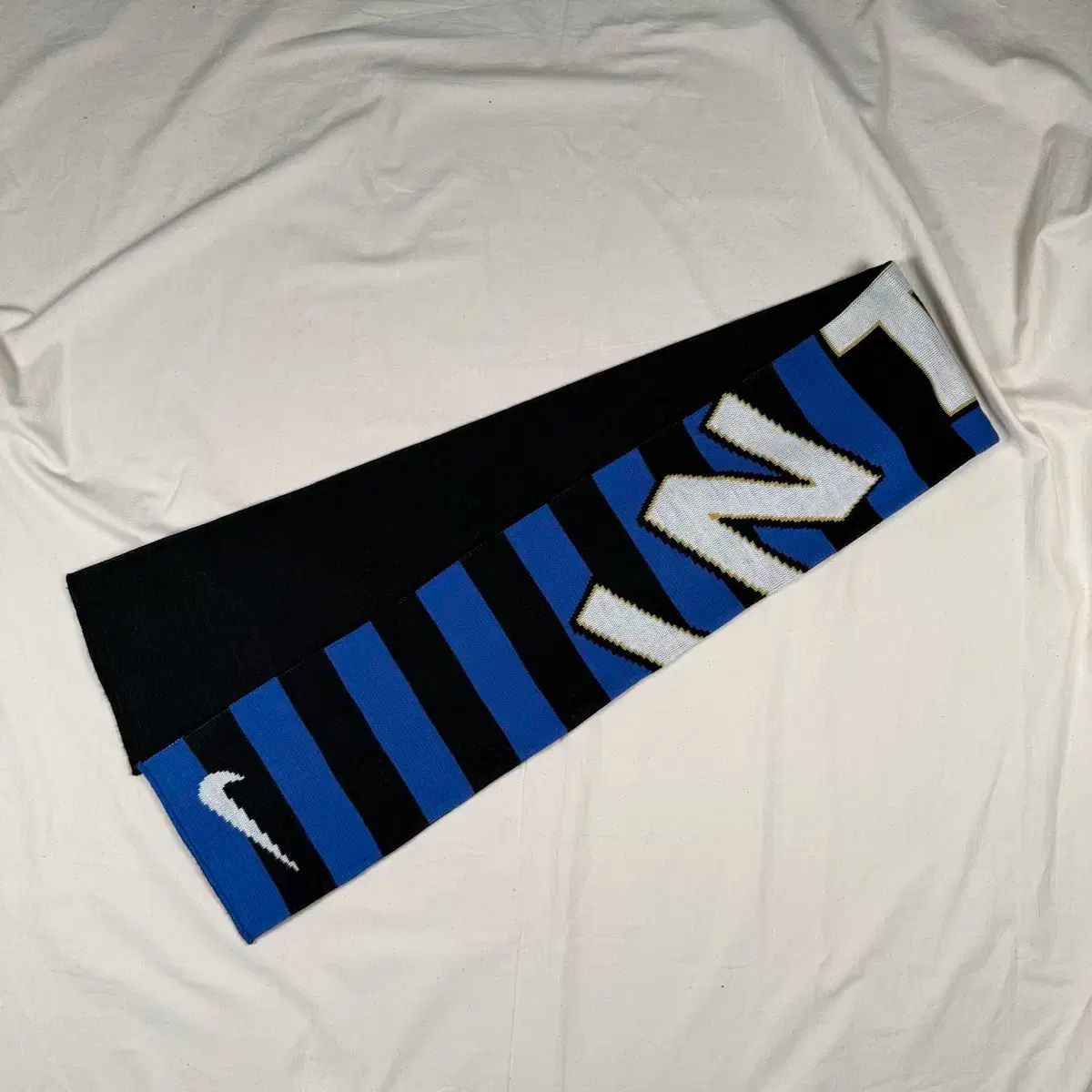 ナイキ インテルミラン サッカー マフラー スカーフ Inter Milano