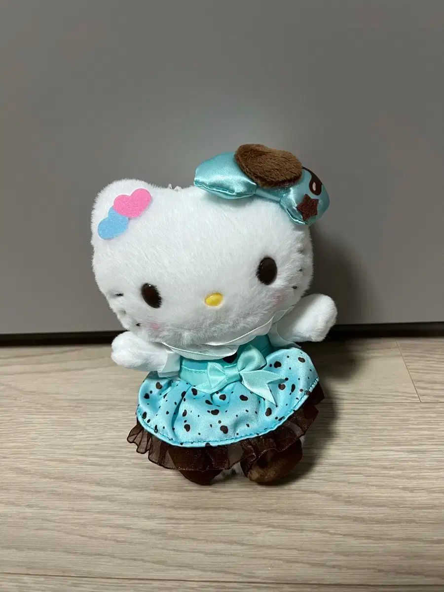お得，HOT ミントチョコ ハローキティ ぬいぐるみ キーホルダー その他