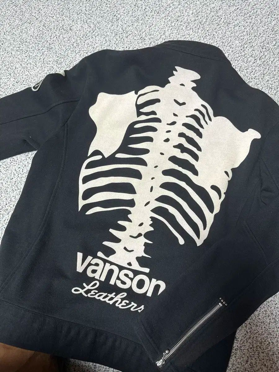 【早い者勝ち】バンソンVANSON スケルトンプリントジャケット Lサイズ 骨赤 L バンソン ボーン ジャケット 早い者勝ちバンソンVANSON スケルトン