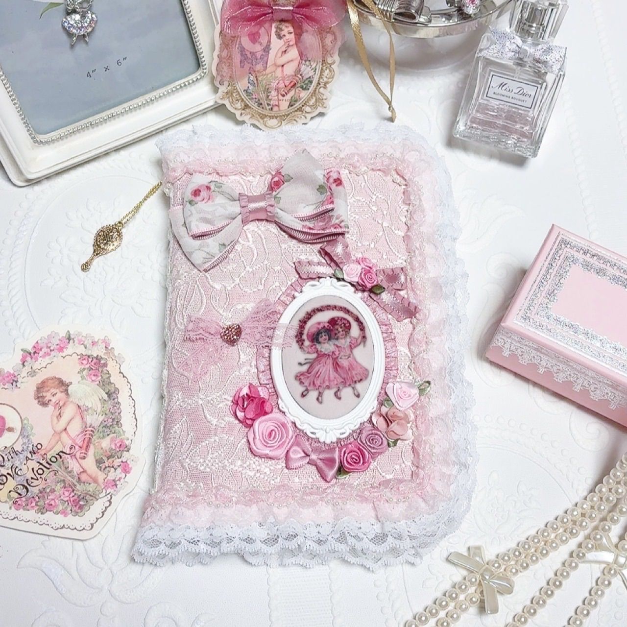 1点もの ヴィクトリアン rose レースたっぷり A6ブック型ポーチ ピンク