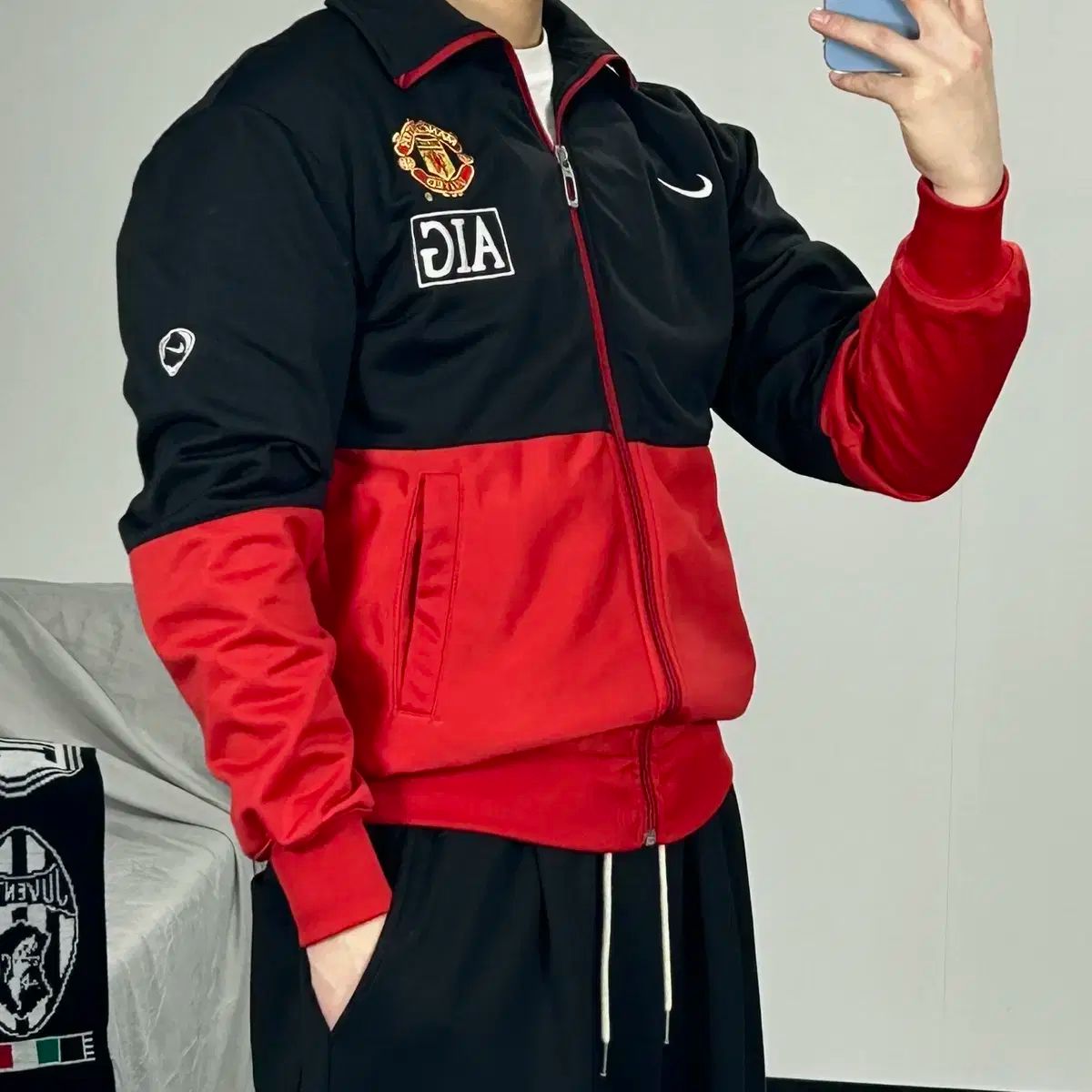 ナイキ 09-10 マンチェスター・ユナイテッド トラックジャージ - メルカリ