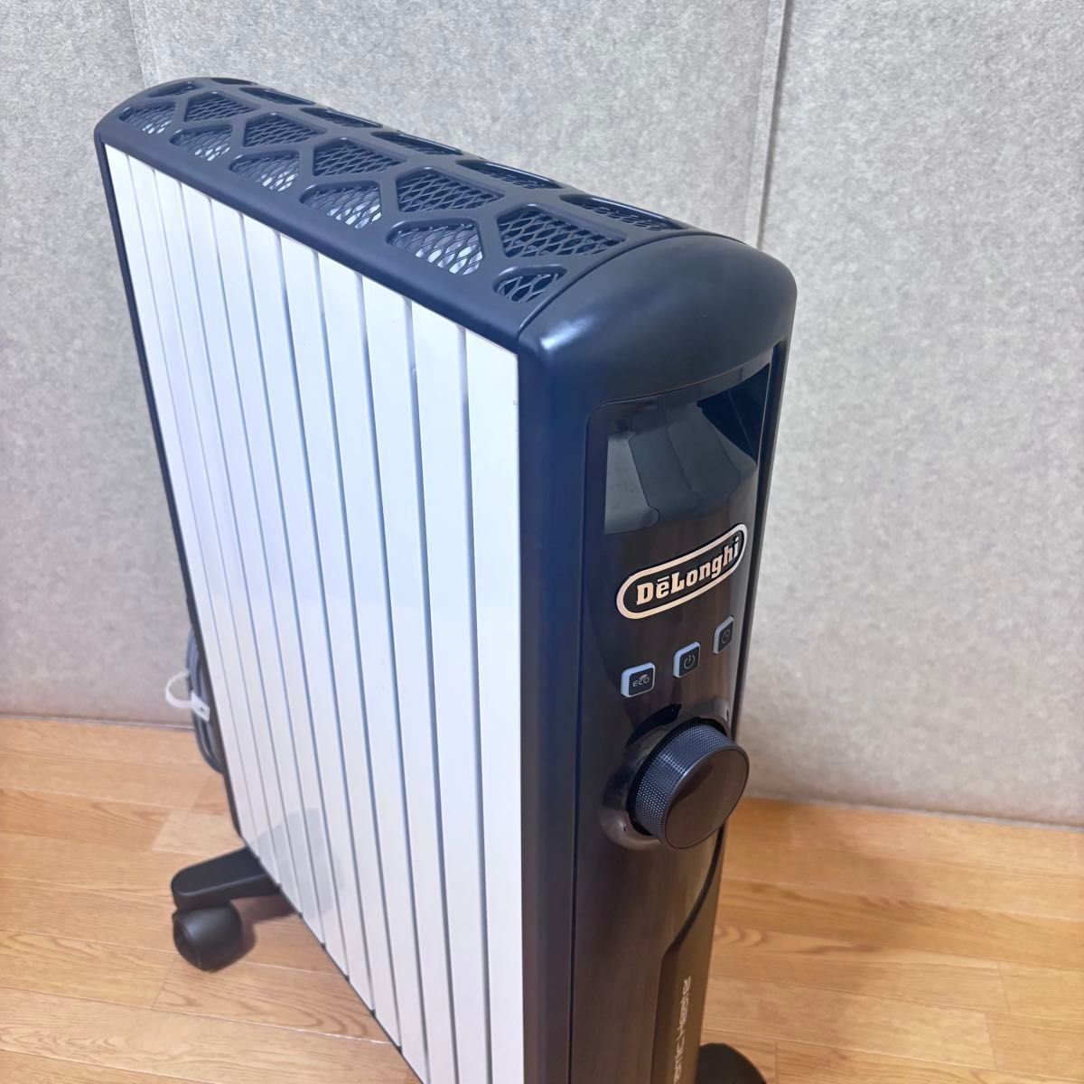 ☆【極美品】デロンギ マルチダイナミックヒーター MDHS15 DeLonghi