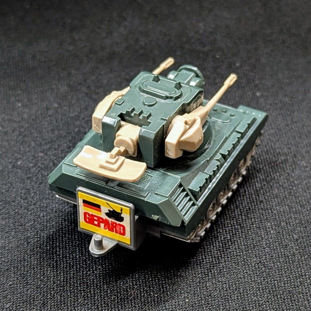 タカラ コンバットチョロQ GEPARD W.GERMANY/ゲパルド ドイツ軍戦車