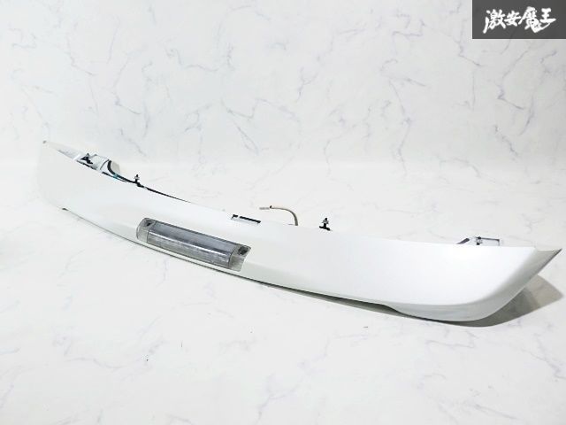 ZVW40W ZVW41W前期プリウスα純正エアロリアスポイラー 76891-47040