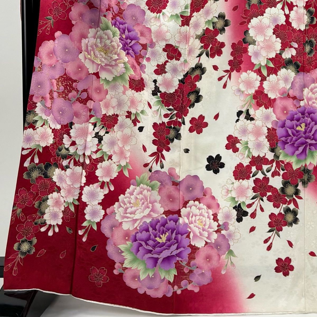 振袖 身丈166cm 裄丈66cm M 袷 牡丹 桜 箔 金彩金彩 クリーム 正絹