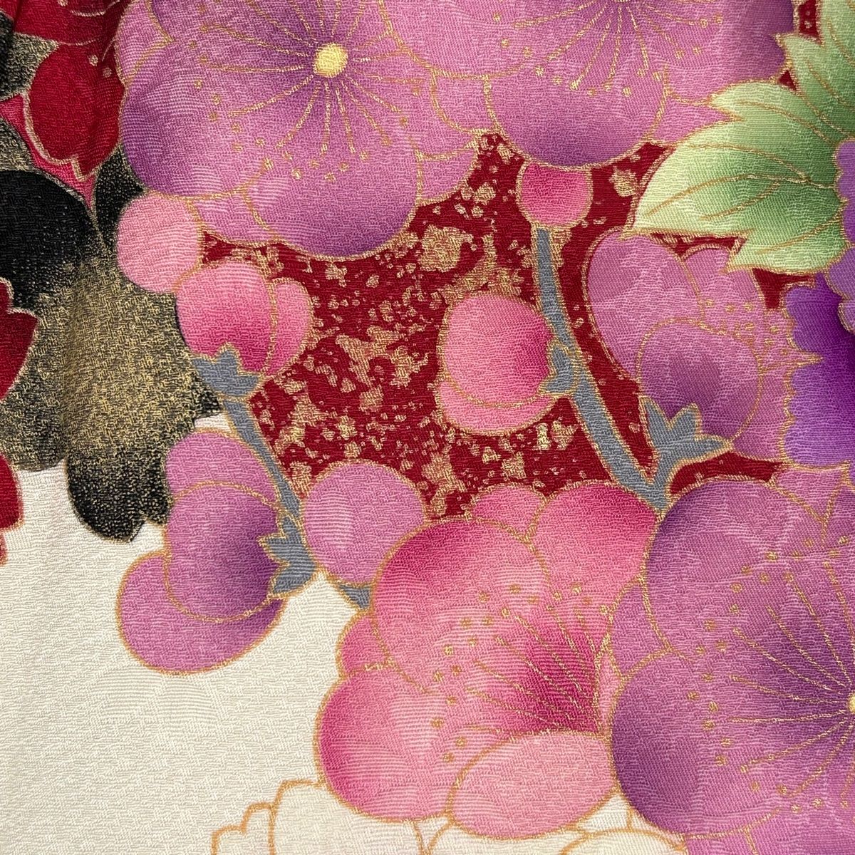 振袖 身丈166cm 裄丈66cm M 袷 牡丹 桜 箔 金彩金彩 クリーム 正絹