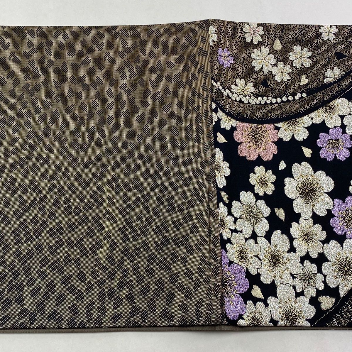 夏目　No.2521 正絹桜の花びら市松箔袋帯　美品 夏目 No.2521 正絹桜の花びら市松箔袋帯 美品 夏目 No.2521 正絹桜の