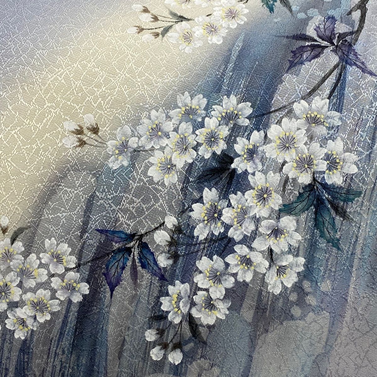 [名古屋帯] 正絹　お太鼓柄　華文様　くすみ　灰色　青　訪問着　付下げ　無地 名古屋帯] 正絹 お太鼓柄 華文様 くすみ 灰色 青 訪問着 付下げ 無地