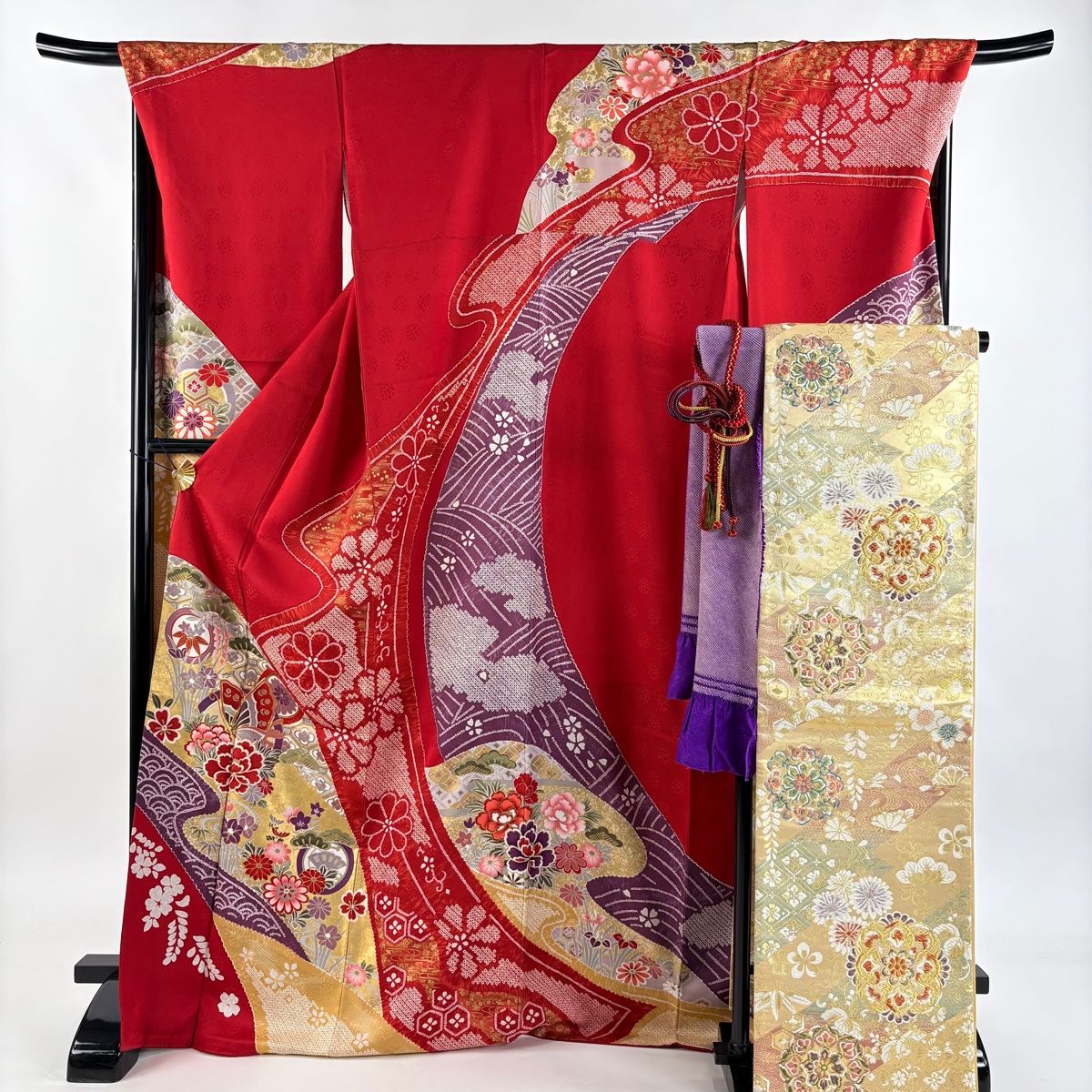 振袖フルセット 身丈170.5裄69 絞り 刺繍柄 紫 金彩 逸品 成人式 振袖フルセット 身丈170.5裄69 絞り 刺繍柄 紫 金彩 逸品 成人式 最