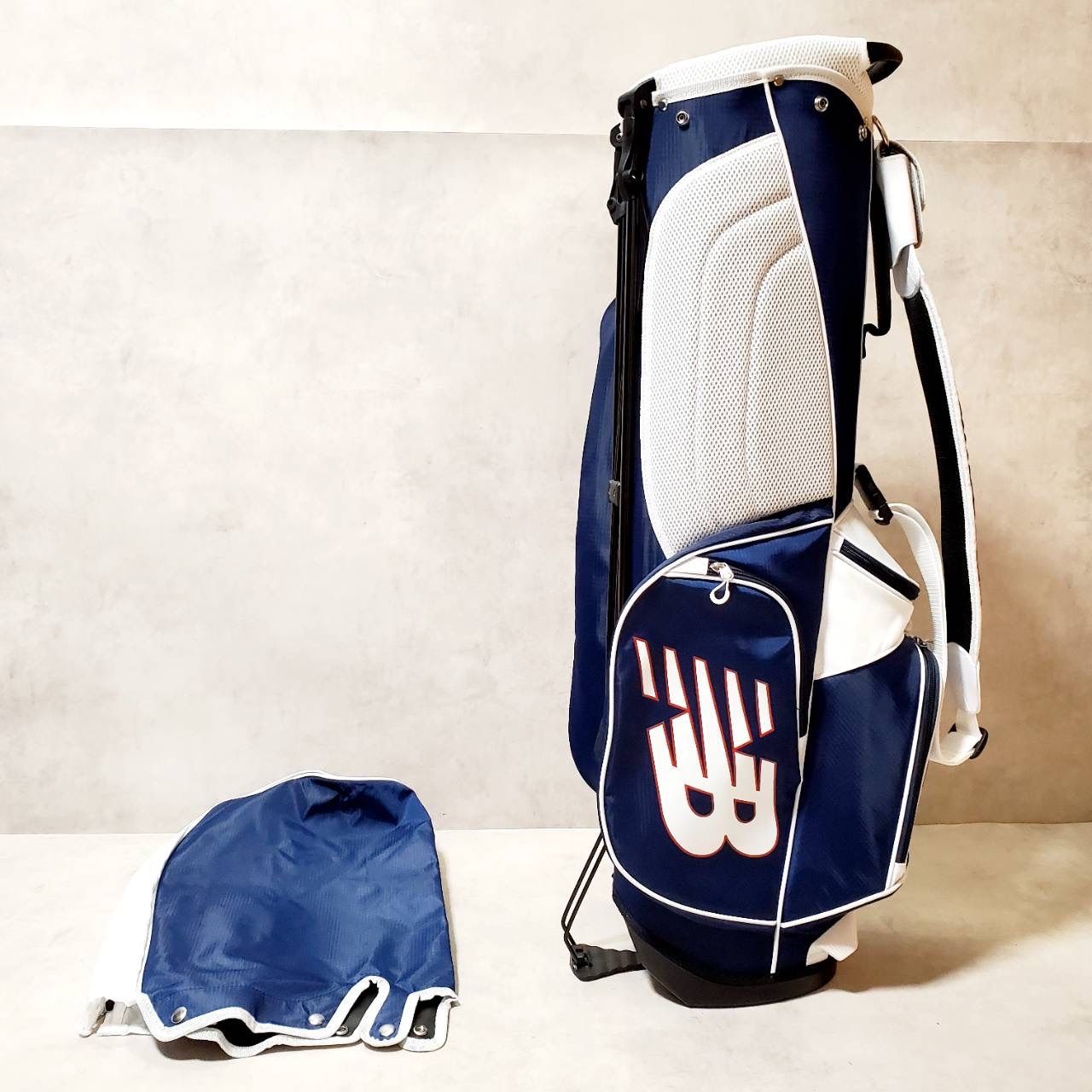 良品】ニューバランス newbalance キャディバッグ 7.5型 スタンド式