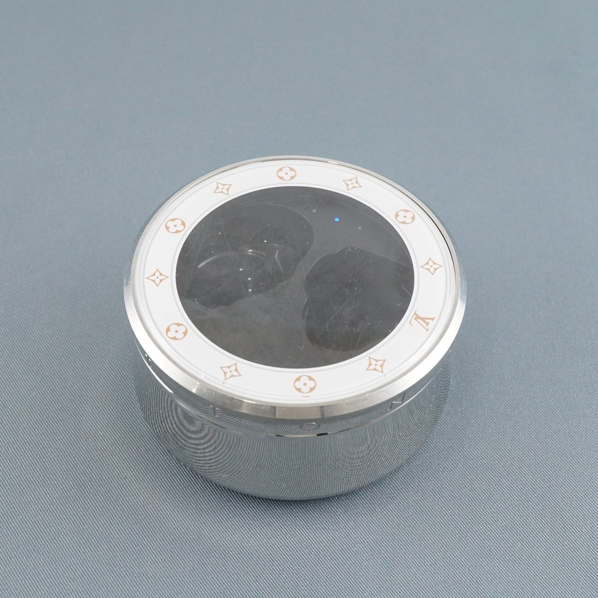 LOUIS VUITTON ルイ ヴィトン ホライゾン 完全ワイヤレスイヤホン USED