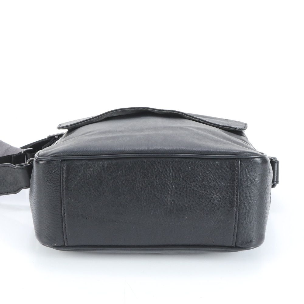 ダンヒル レザー ショルダーバッグ 斜め掛け メッセンジャー ビジネス