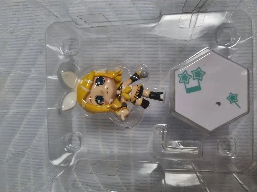 鏡音 ミニフィギュアなど大量まとめ まとめ 麻迷 初音ミク 鏡音リン レン フィギュア - メルカリ