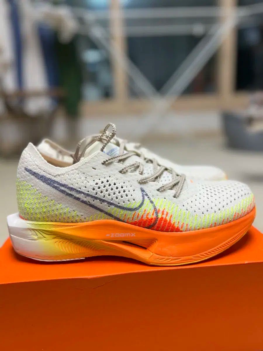 ナイキ　ヴェイパーフライnext%3 27ナイキ ナイキ ヴェイパーフライ ネクスト% 3 275mm - メルカリ