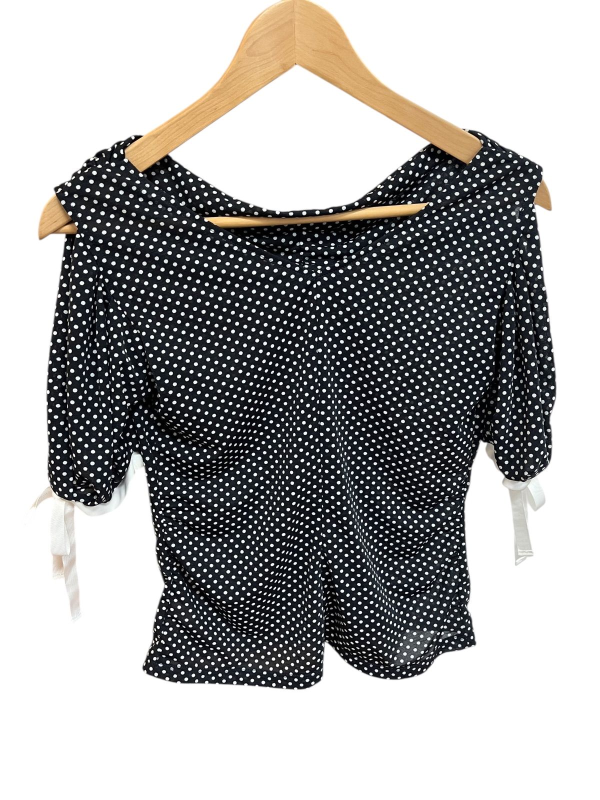 【社交ダンス】チャコット　 Dance　ペパーミントリボン　トップス Z1600【美品】Chacott チャコット ドット柄 リボン トップス 社交