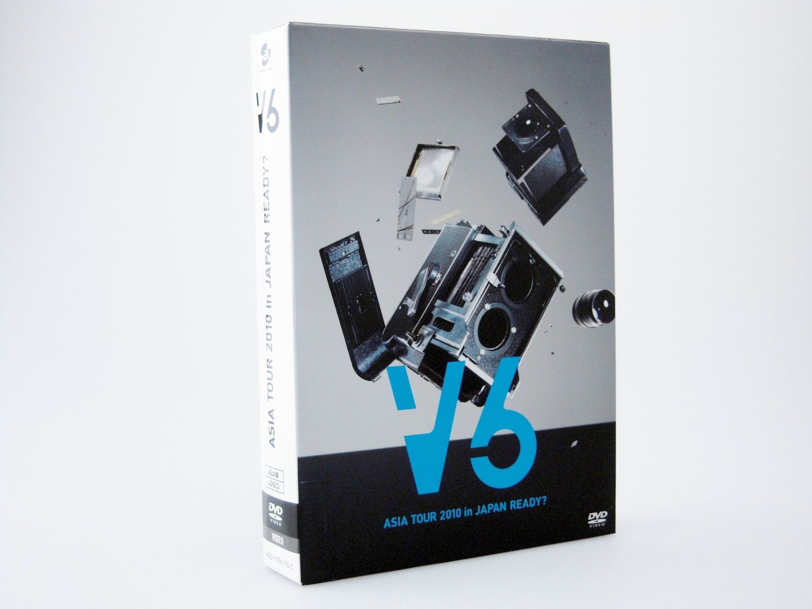 DVD V6 ASIA TOUR 2010 in JAPAN READY? (初回生産限定〈ASIA盤〉) [DVD]