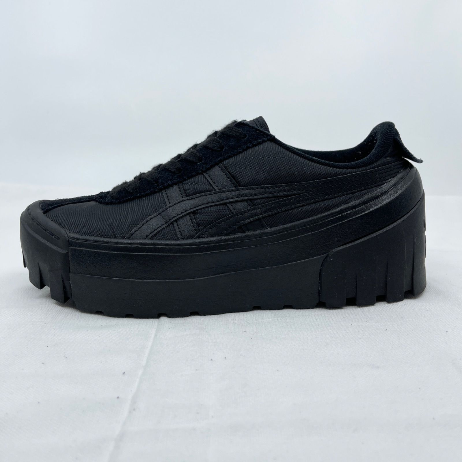 オニツカタイガー デレゲーションチャンク 24.5 オールブラック チャン