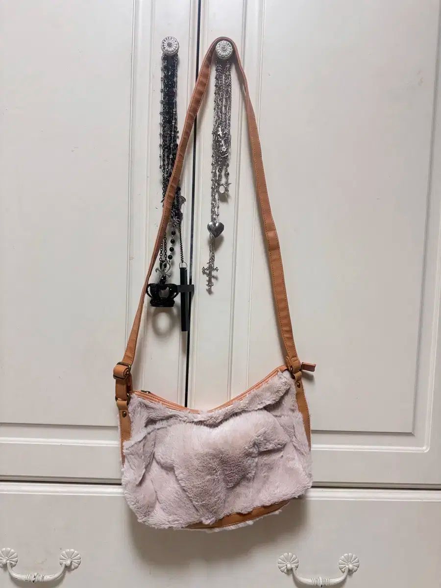 森ガール ウールバッグ ウールバックパック 日本人 クロスバッグ