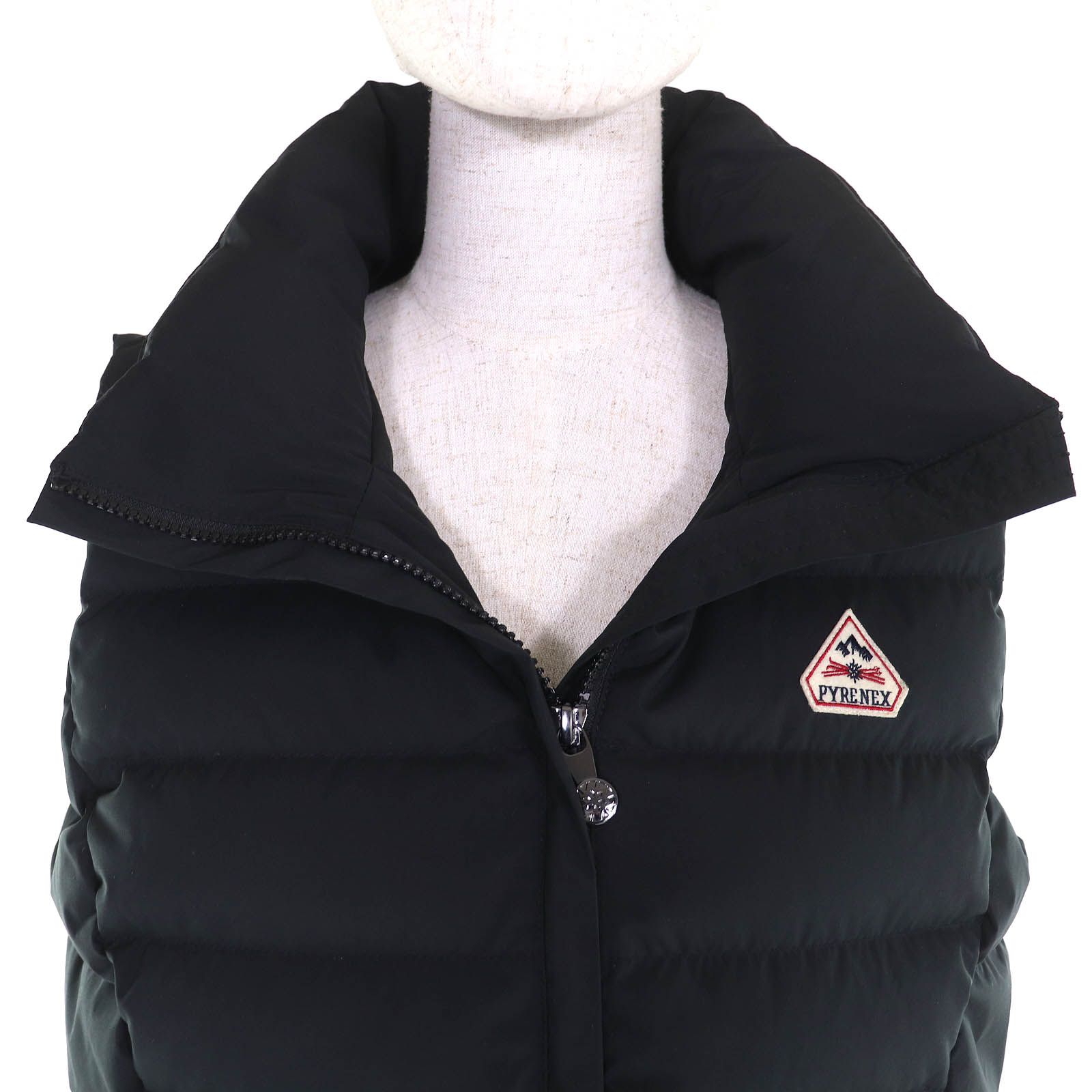 イッセイミヤケ パラシュートナイロンジャケット フード収納 中